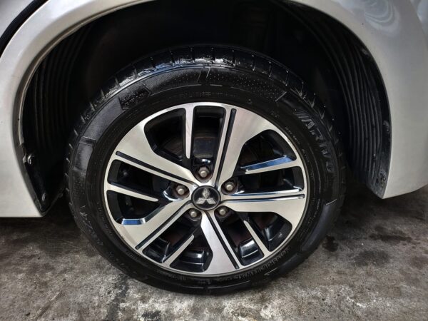 2019 Mitsubishi Xpander 1.5 GLS Automatic - Image 15