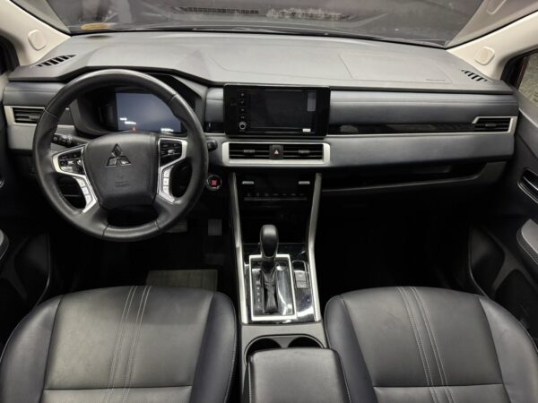 2023 Mitsubishi Xpander Cross Automatic - Image 13
