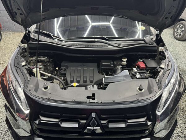 2023 Mitsubishi Xpander Cross Automatic - Image 17
