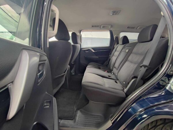 2017 Mitsubishi Montero GLS Diesel A/T - Image 10