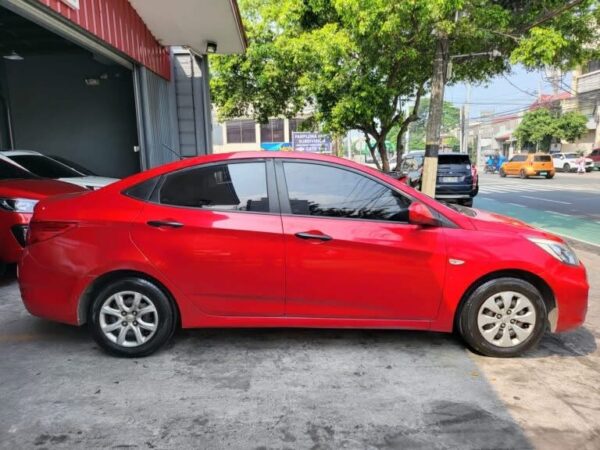 2015 Hyundai Accent 1.4 GL Manual - Image 7