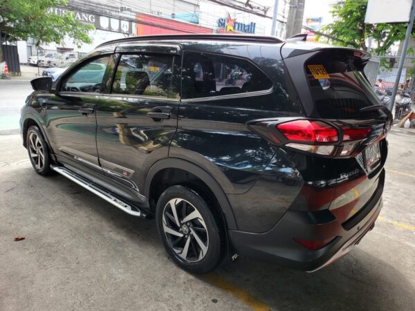 2023 Toyota Rush 1.5 GRS 20K KM Automatic - Image 5