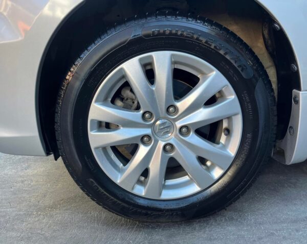 2017 Suzuki Ertiga 1.5 GL Automatic - Image 15