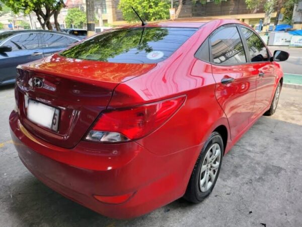 2015 Hyundai Accent 1.4 GL Manual - Image 4