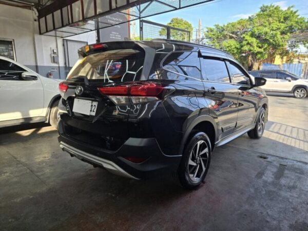 2022 TOYOTA RUSH 1.5 GR-S GAS A/T - Image 8