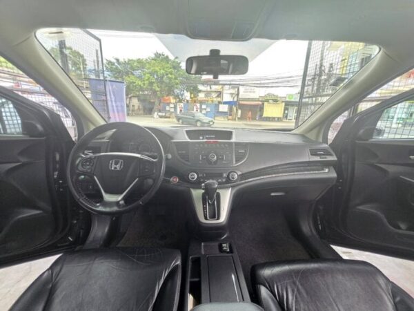 2014 HONDA CRV 2.4 4WD GAS A/T - Image 4