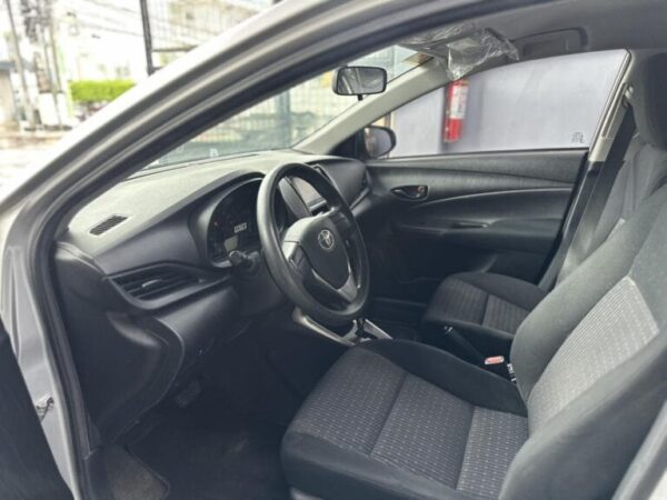2019 TOYOTA VIOS XE A/T - Image 5