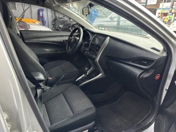 2019 TOYOTA VIOS XE A/T - Image 6