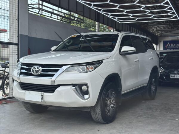 2017 TOYOTA FORTUNER G 4×2 A/T DIESEL