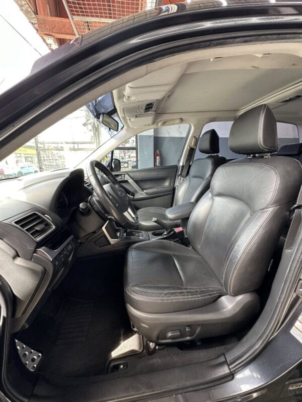 2018 Subaru Forester 2.0 XT AWD - Image 5