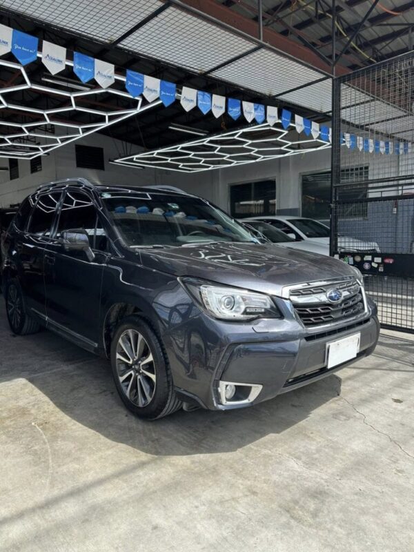2018 Subaru Forester 2.0 XT AWD - Image 3
