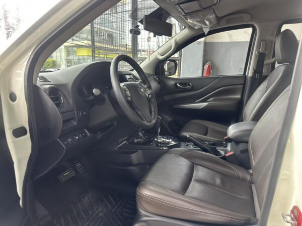 2020 NISSAN TERRA 2.5 VL 4×2 A/T - Image 5