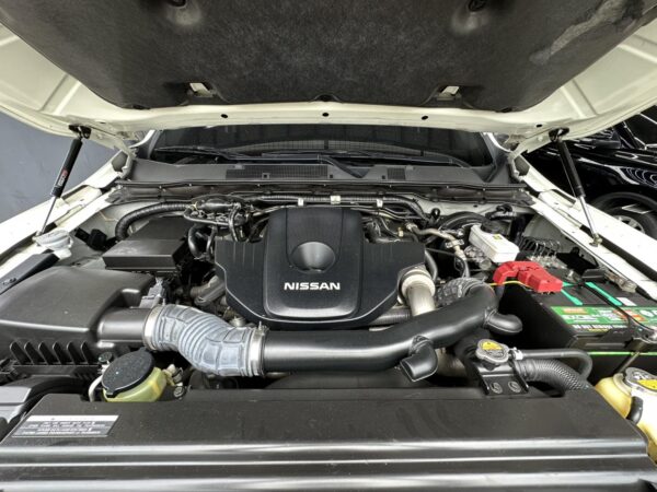 2020 NISSAN TERRA 2.5 VL 4×2 A/T - Image 12