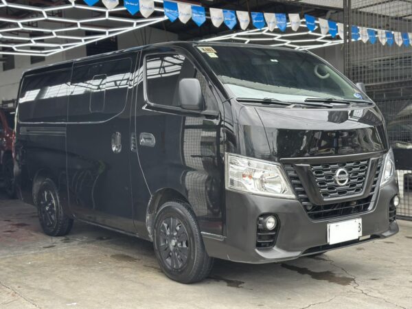 2020 NISSAN NV350 VX M/T - Image 3