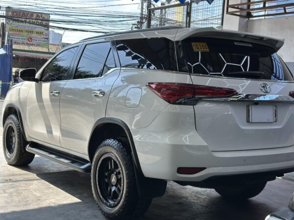 2019 TOYOTA FORTUNER 4×2 G A/T - Image 4