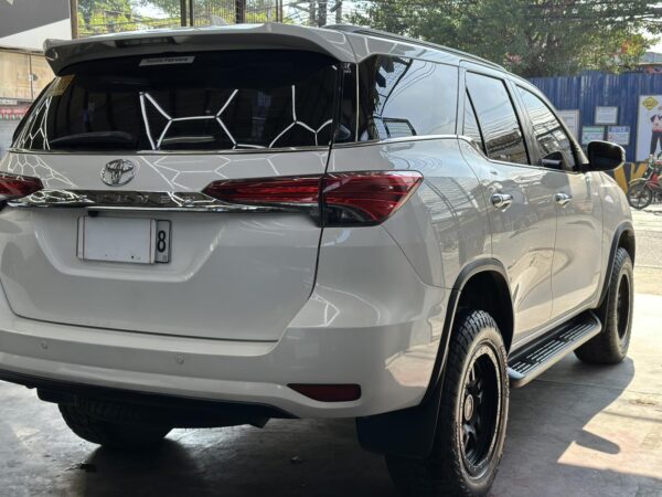 2019 TOYOTA FORTUNER 4×2 G A/T - Image 10