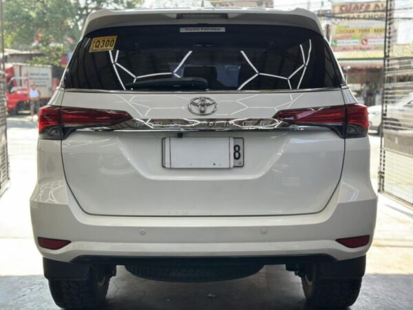 2019 TOYOTA FORTUNER 4×2 G A/T - Image 9