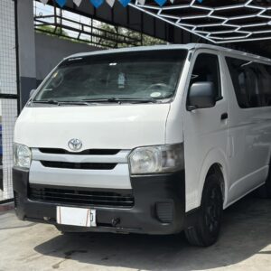 2016 TOYOTA HI ACE COMMUTER M/T 2.5