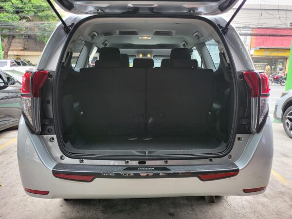 2023 Toyota Innova 2.8 E 6K KM Like Brand New A/T - Image 13
