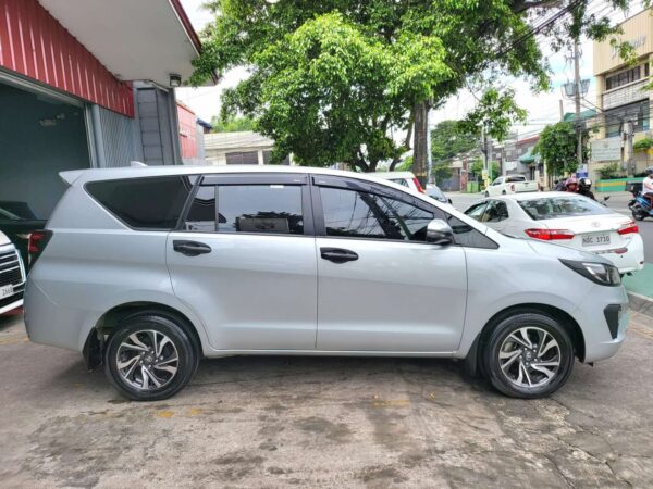 2023 Toyota Innova 2.8 E 6K KM Like Brand New A/T - Image 8