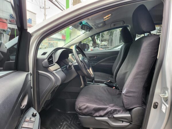 2023 Toyota Innova 2.8 E 6K KM Like Brand New A/T - Image 6