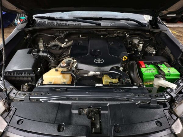 2021 Toyota Hilux 2.4 G A/T - Image 13