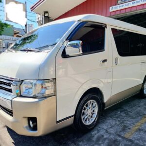 2017 Toyota Hiace Super Grandia 3.0 70K KM Shop Maintained A/T