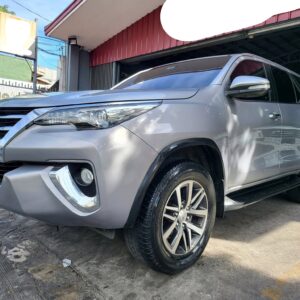2017 Toyota Fortuner 2.4 V Diesel 37K KM Casa Maintained A/T